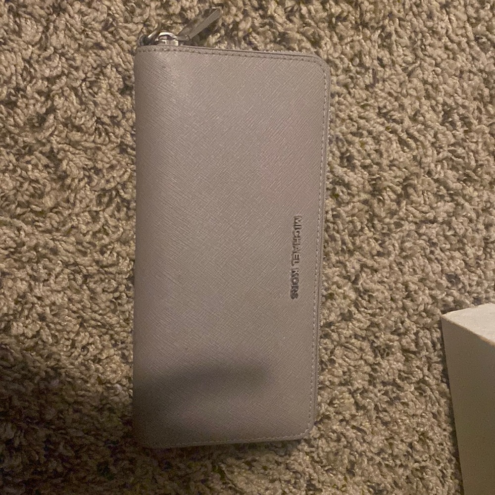 Michael Kors wallet